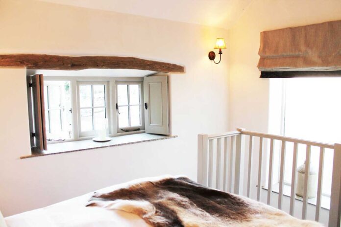 Peak District Cottage - bedroom