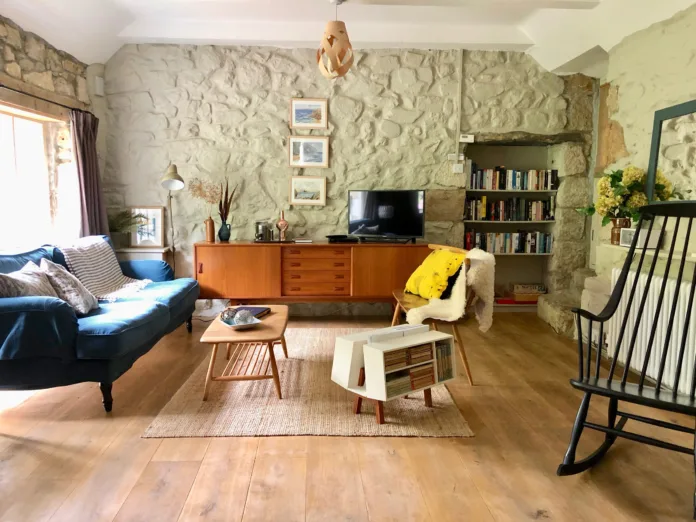 Fern Cottage lounge