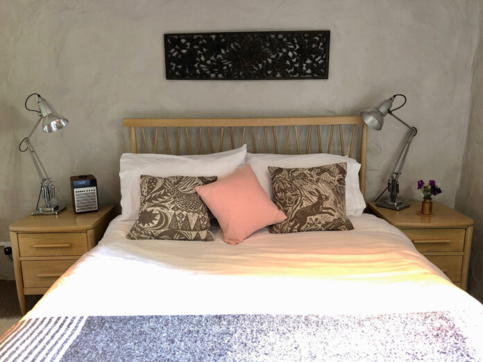 Camellia Cottage Cornwall double room
