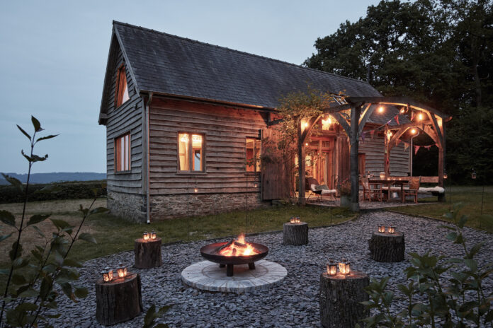 Cruckbarn
