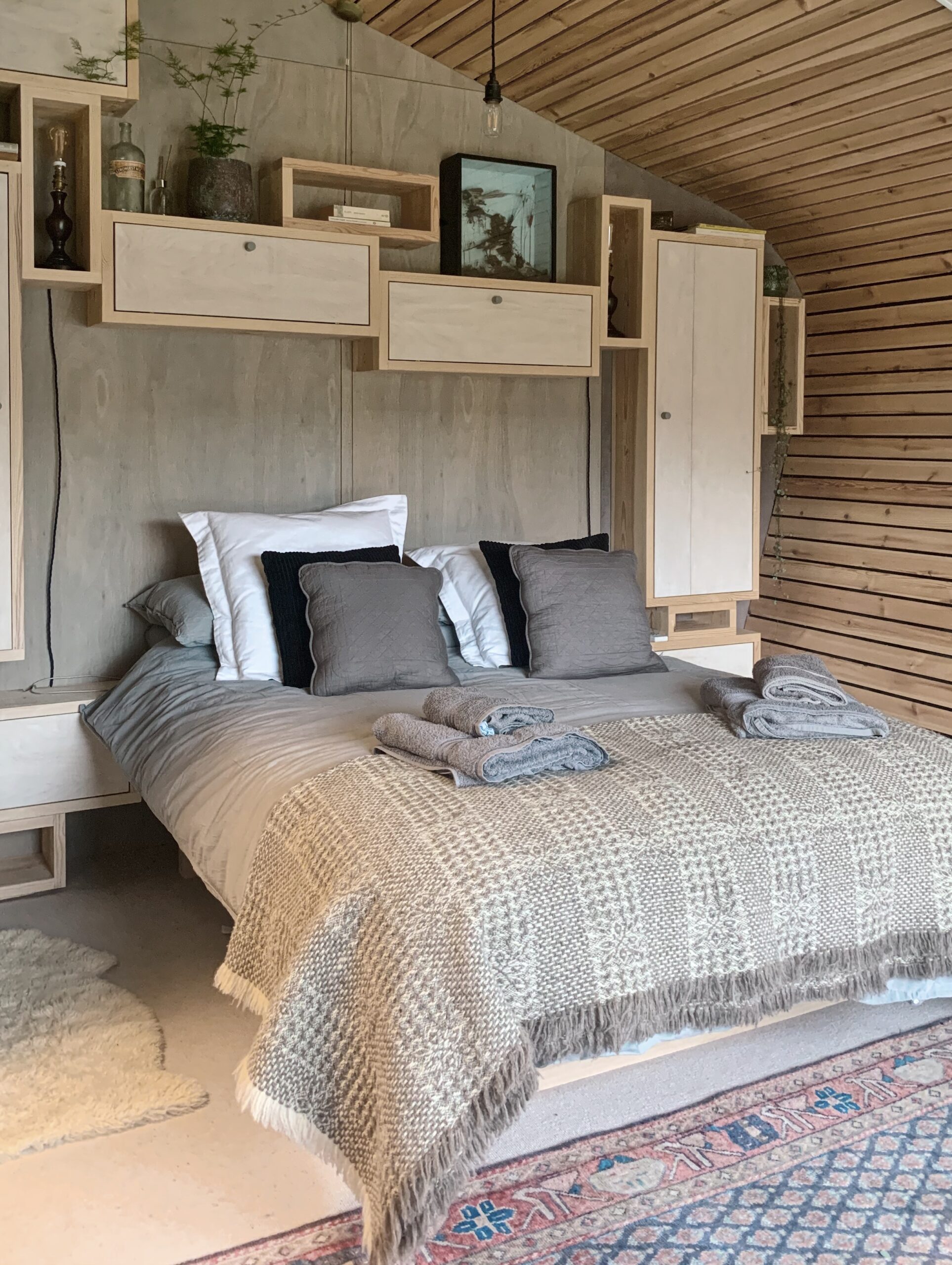 Red Kite Cabin bed
