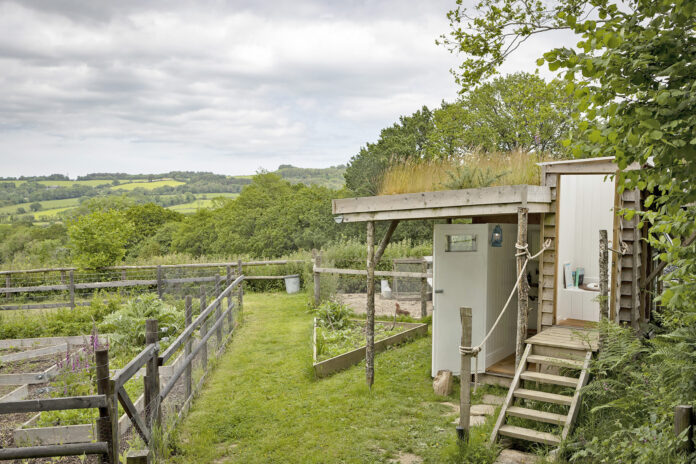 Ash Tree Cabin, Devon