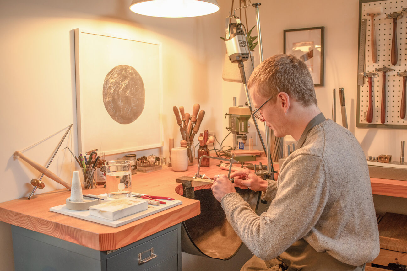 Jewellery-making workshop