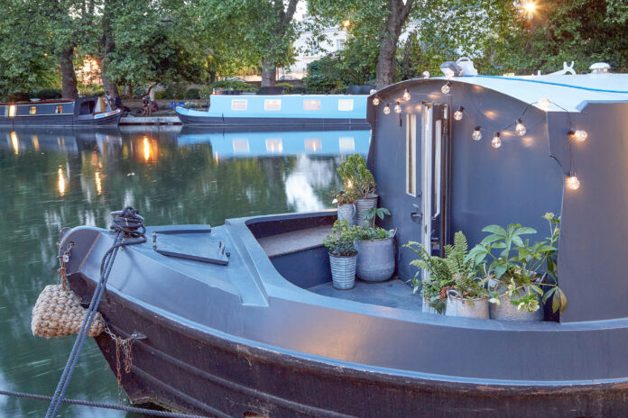 London Houseboat