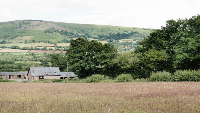 The Barn - Treberfydd Cottages