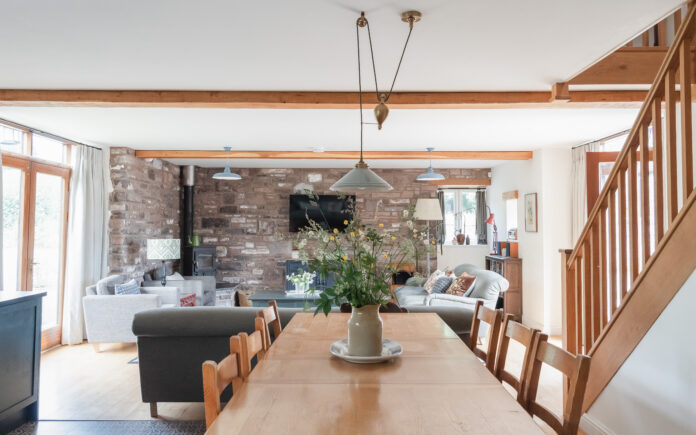 The Barn - Treberfydd Cottages