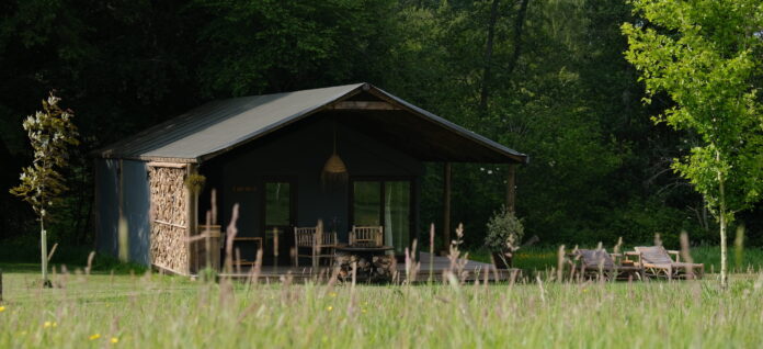 Firesys cabins, Surrey